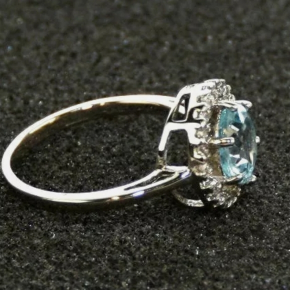 Silver and Blue Topaz Halo Ring Size 8 December Birthstone - Picture 4 of 11